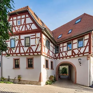 Landgasthof- Löwen Hotel